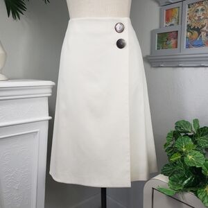 Escada Creamy White Wrap Aline Buttons NWOT sz EU 40 US 10 Medium